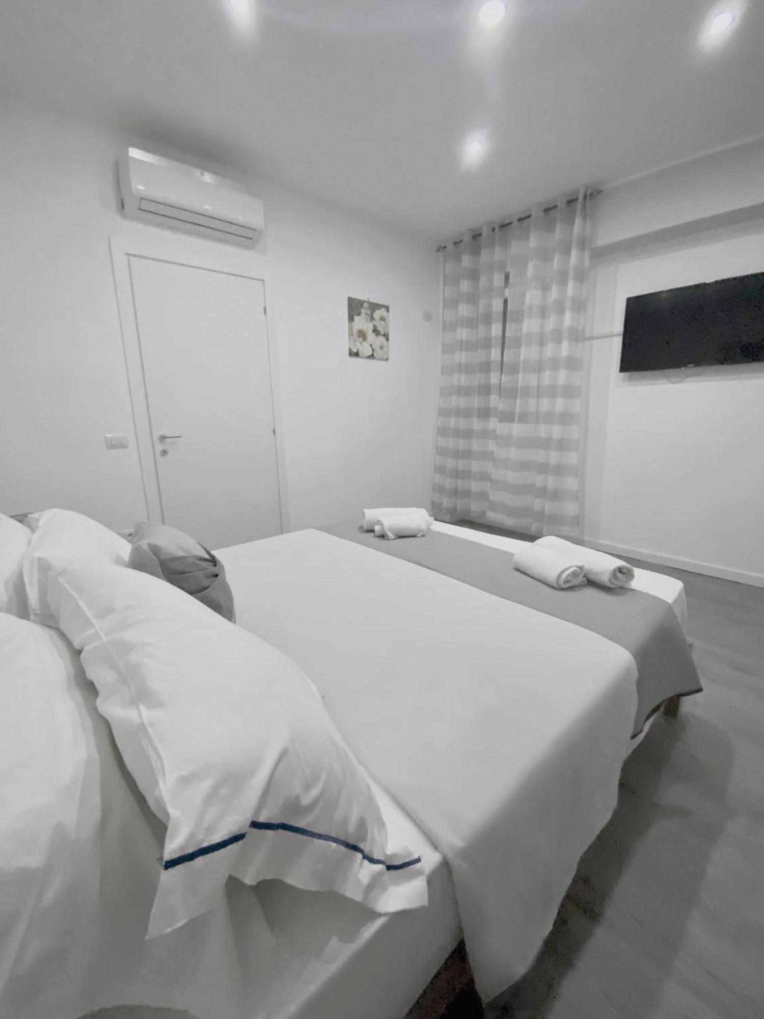 Capodichino Apartment 127 - 20 Neapol Zewnętrze zdjęcie